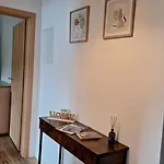 Stylisches Im Jugendstil-viertel شقة