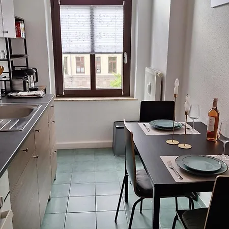 Stylisches Im Jugendstil-viertel شقة شيمنيتز